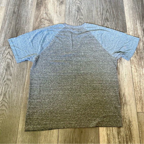 All City Baseball True Religion Men’s T-Shirt Size Large - Picture 3 of 9